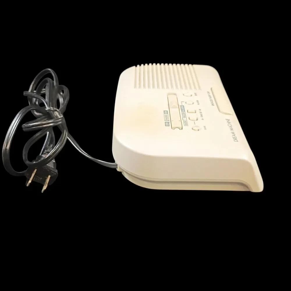 Vintage Sony Dream Machine FM/AM Digital Alarm Clock Radio ICF-C25 Beige